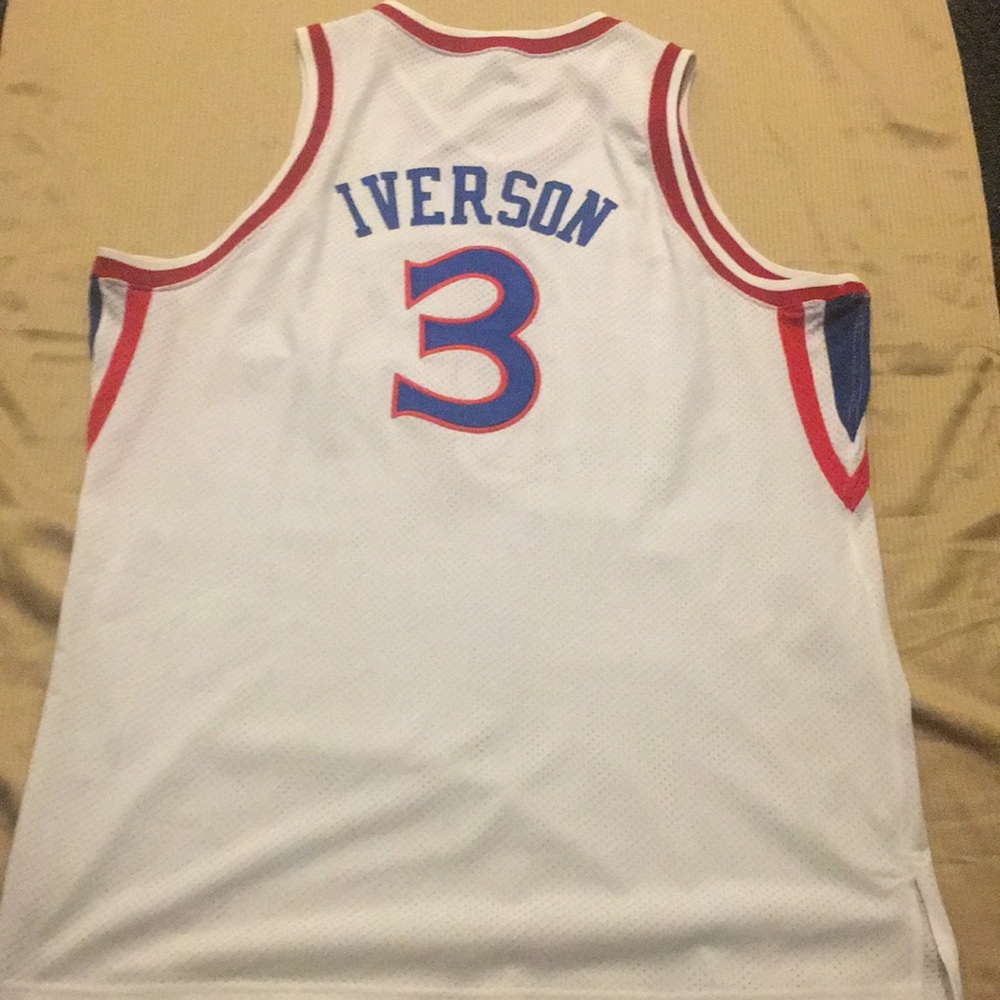 🏀🔥Philadelphia 76ers Jersey🔥🏀 - Picture 3 of 3